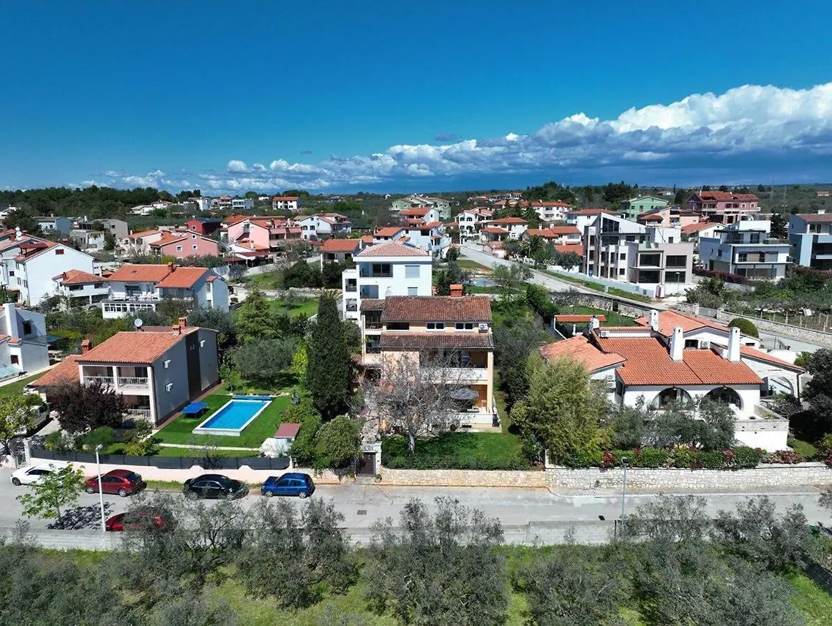 House Olivija Apartment Fazana