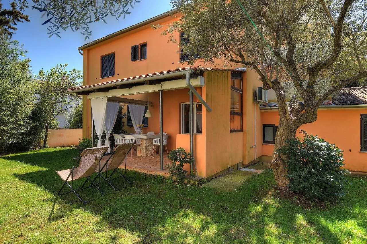 House Olivija Apartment Fazana 0*,  Croatia